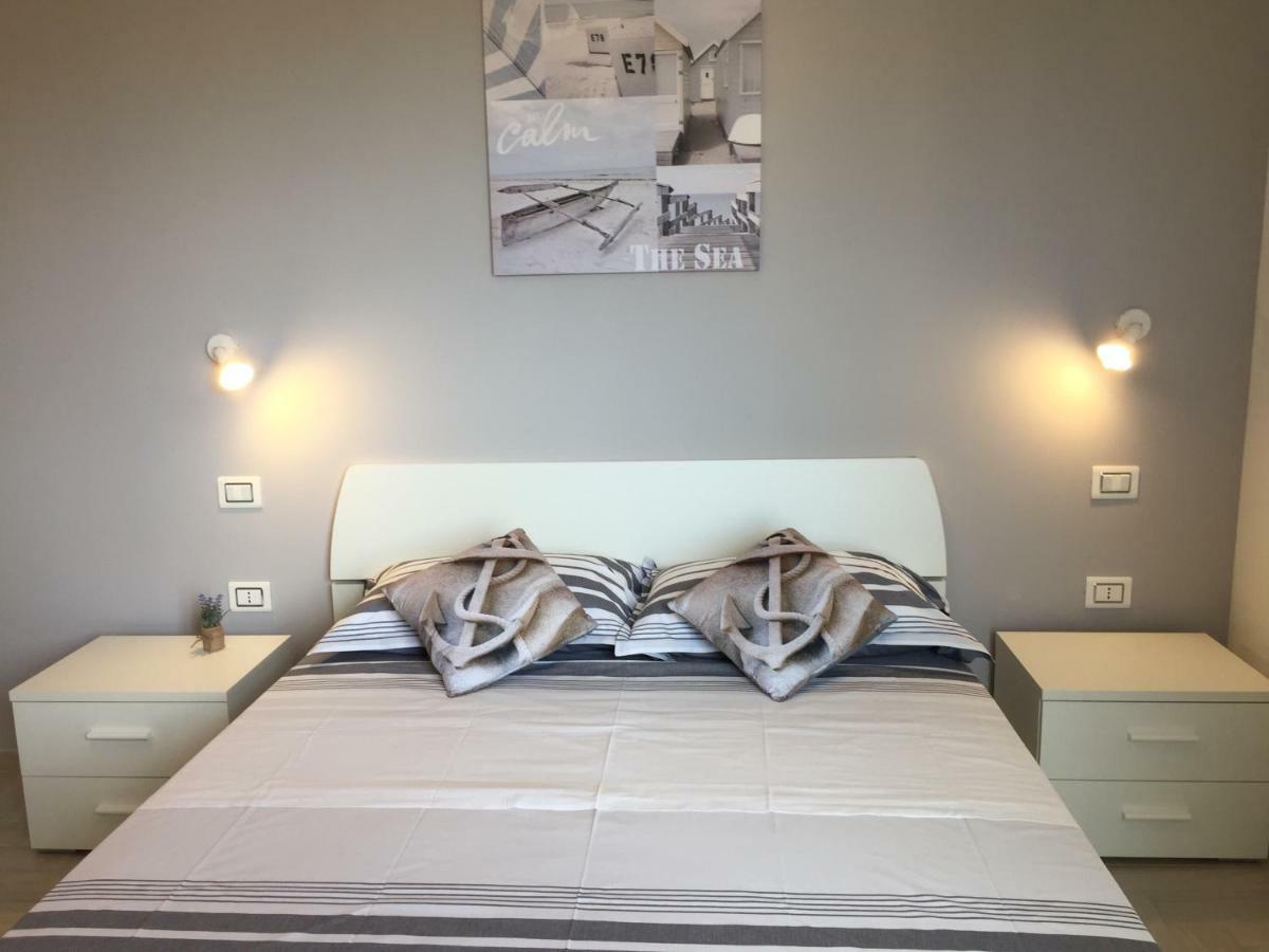 Le Domus Modern Apartments Cagliari Su Forti Zewnętrze zdjęcie