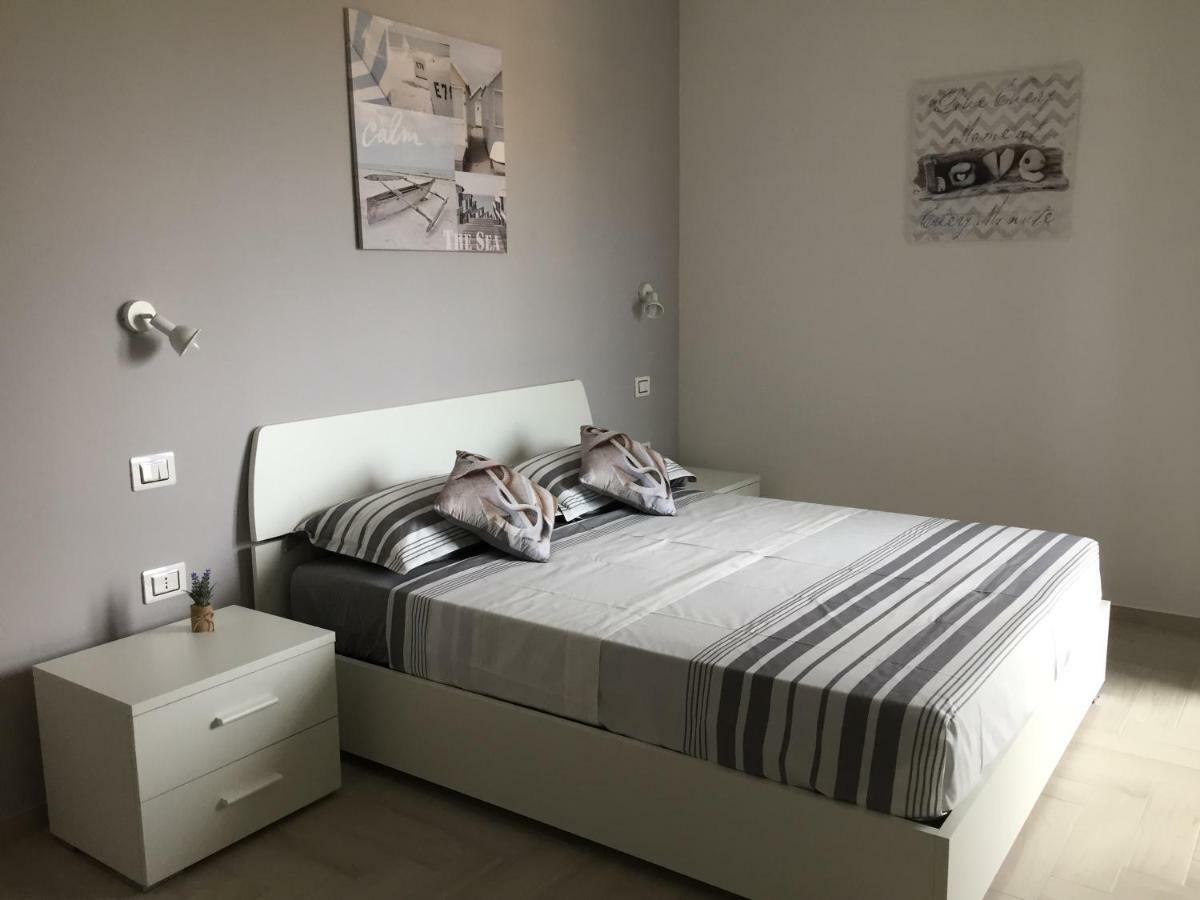Le Domus Modern Apartments Cagliari Su Forti Zewnętrze zdjęcie