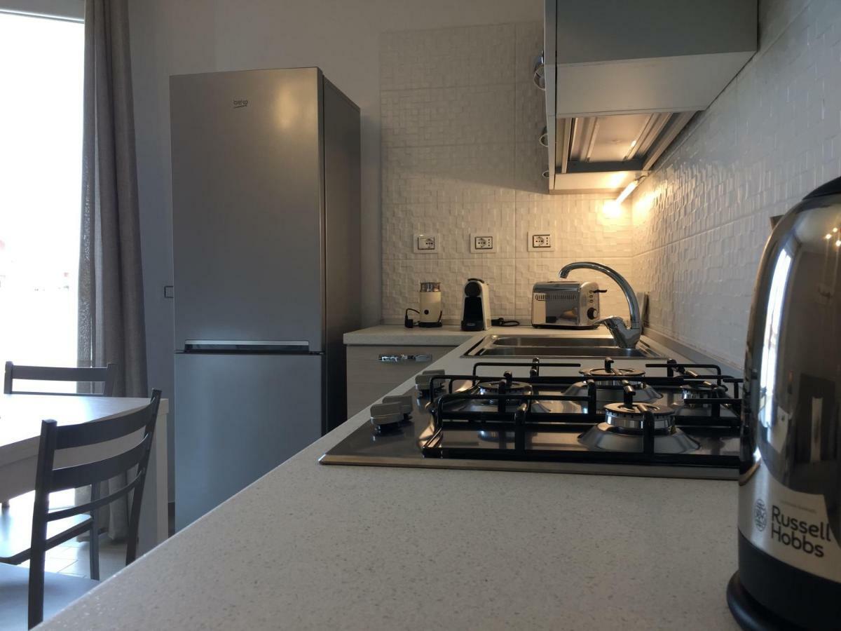Le Domus Modern Apartments Cagliari Su Forti Zewnętrze zdjęcie