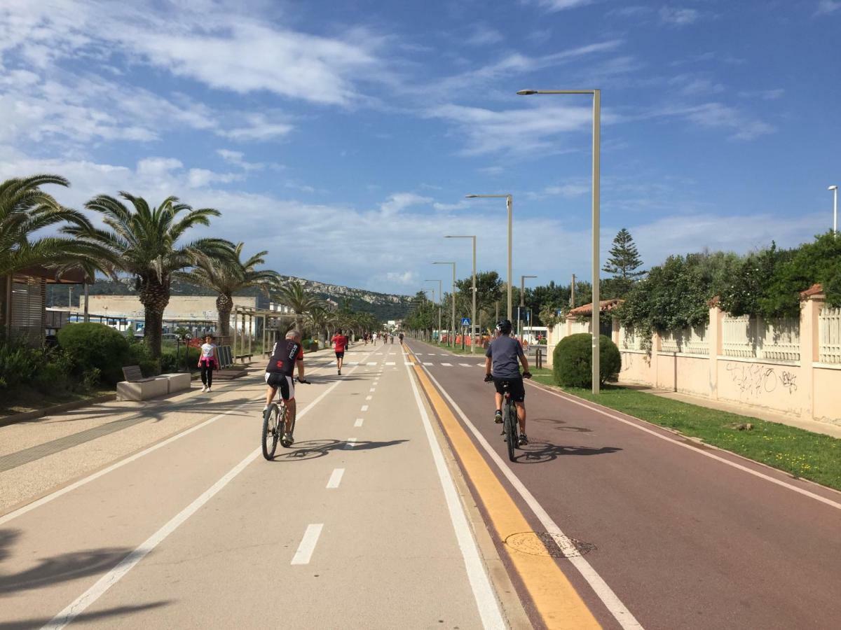Le Domus Modern Apartments Cagliari Su Forti Zewnętrze zdjęcie